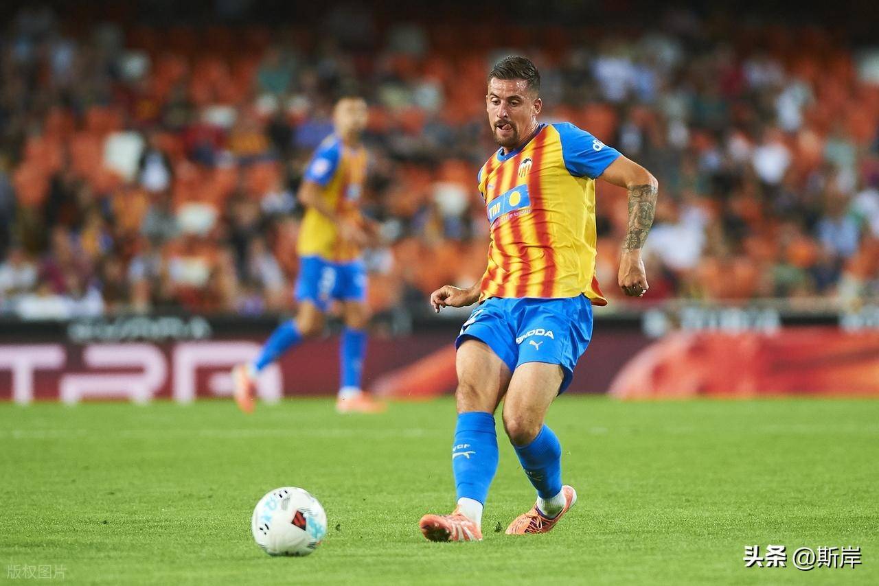 开云娱乐-包含瓦伦西亚内部会议纪要流出：国际比赛日再遭质疑，国王杯使命明确，资深球员宣示担当的词条